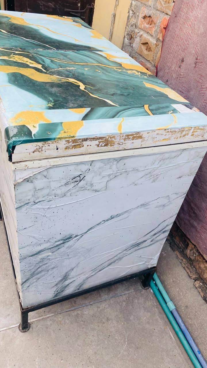 Waves D freezer 2