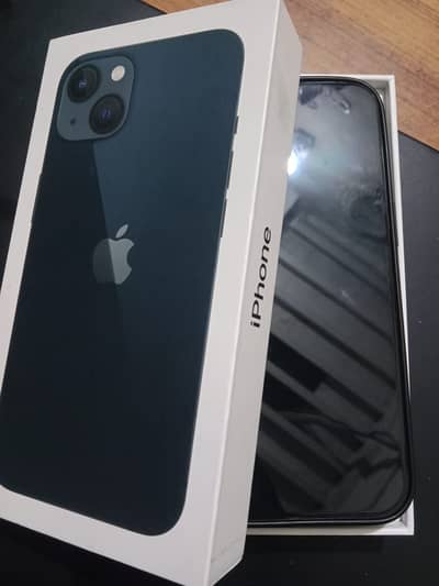 Apple iPhone 13