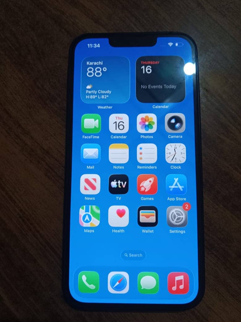 Apple iPhone 13 7