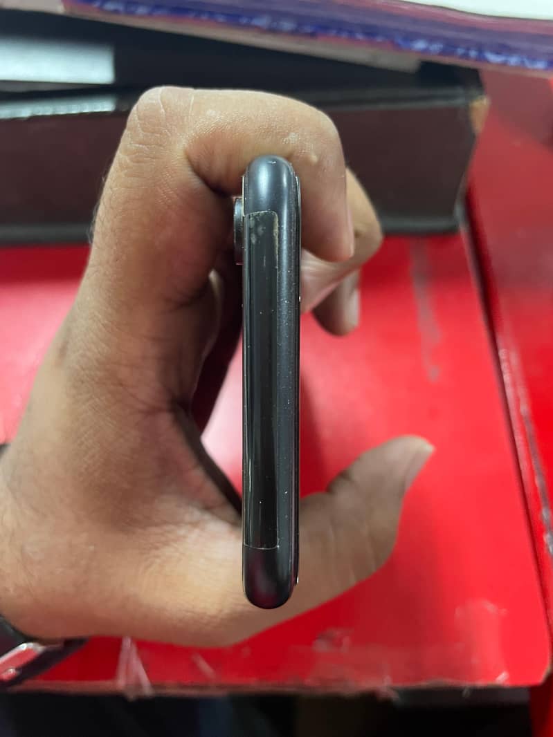iphone X R 3