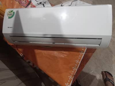 gree non Invater 1 ton