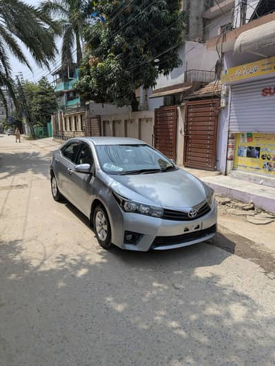 Toyota Corolla Altis 2015