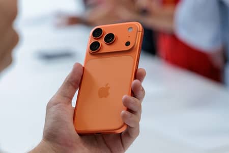 Apple iPhone 17 Pro jv