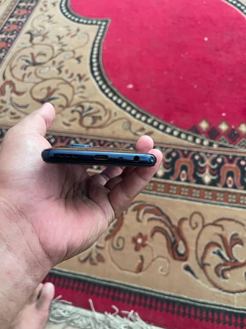 one plus n200 5