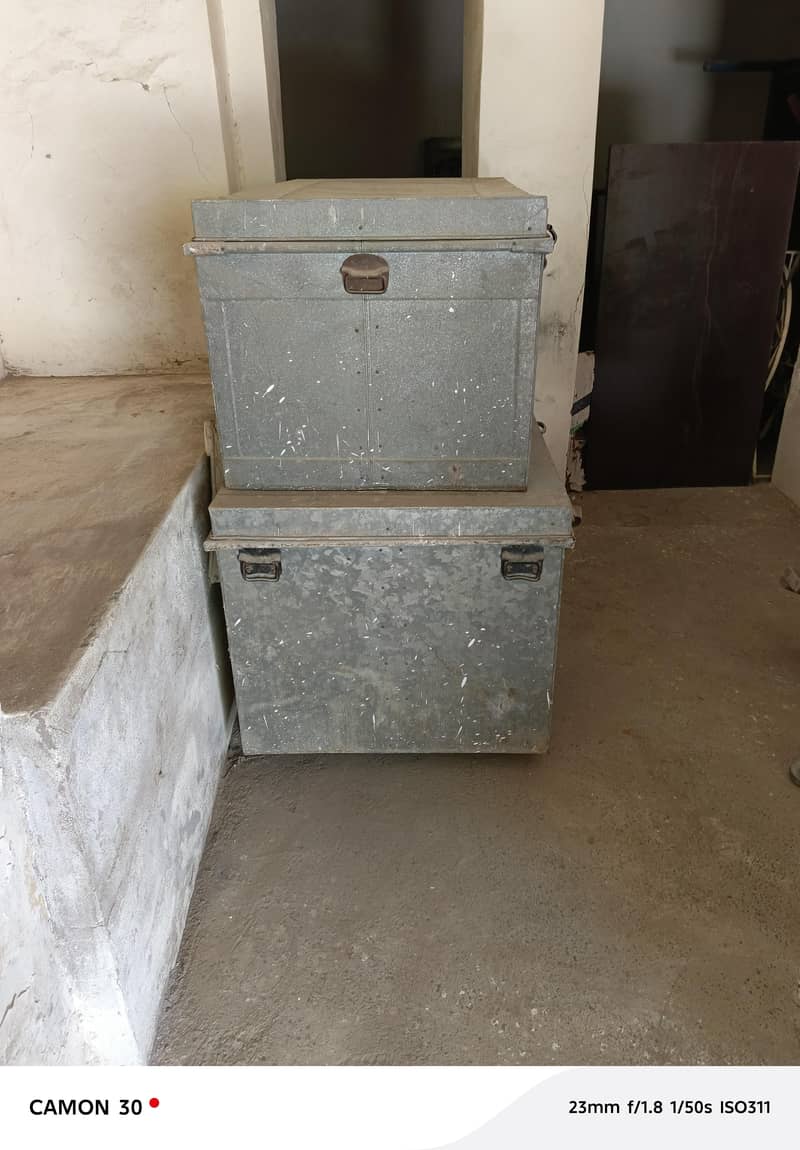 Solid iron trunks petti 3