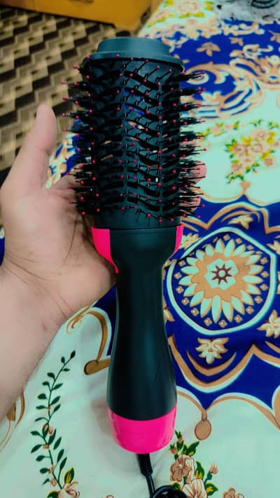 SELLING HAIR IRON