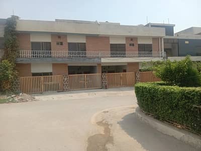 urgent house for sale b17 multi garden islamabad