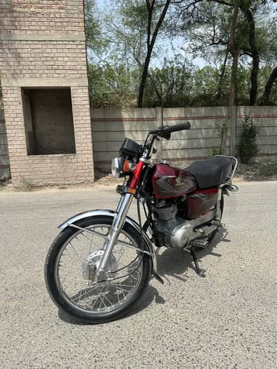 Honda CG 125 2023