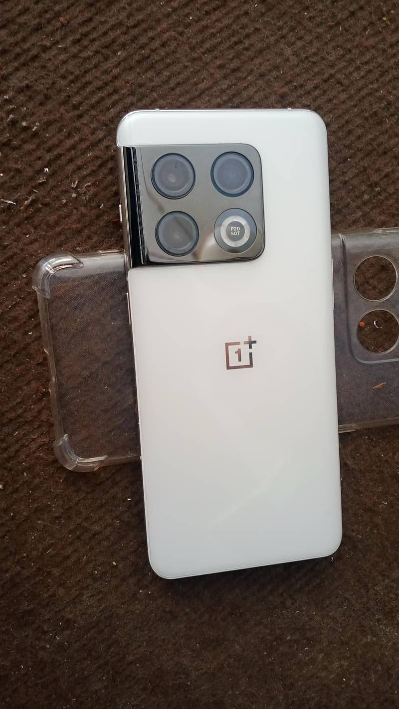 One Plus 10 Pro 0