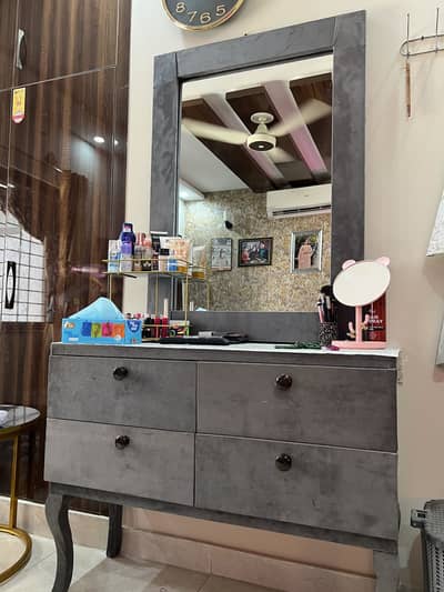 King Size Bed Set for Sale | Bed + 2 Side Tables + Dressing Table