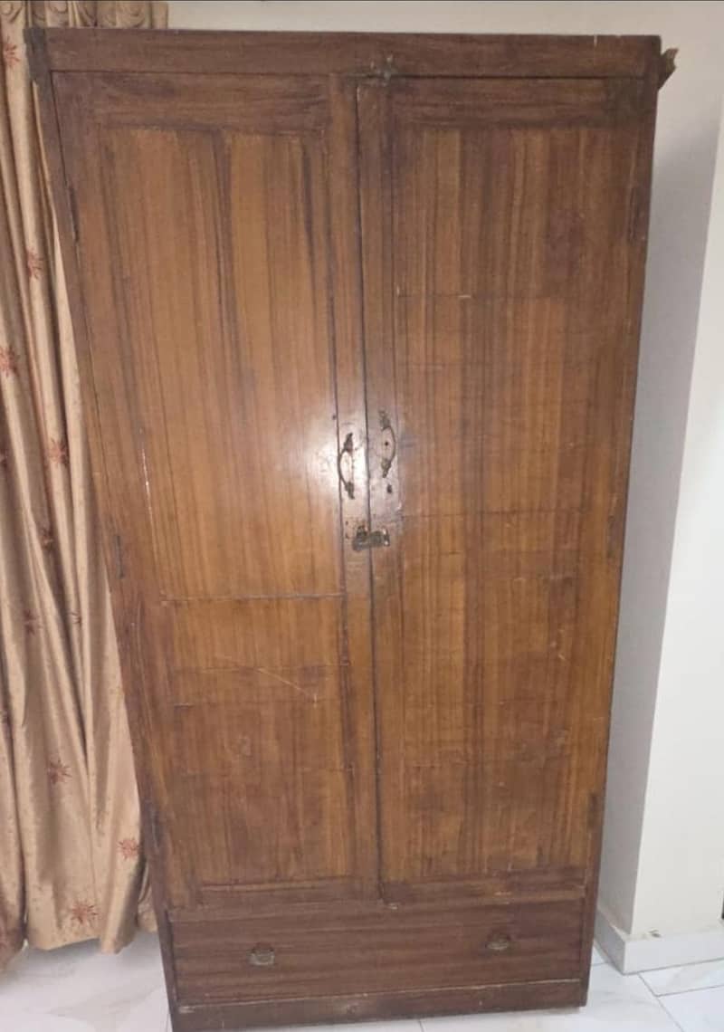 wardrobe 3