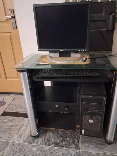 Computer table