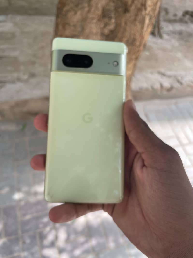 Google Pixel 7 10