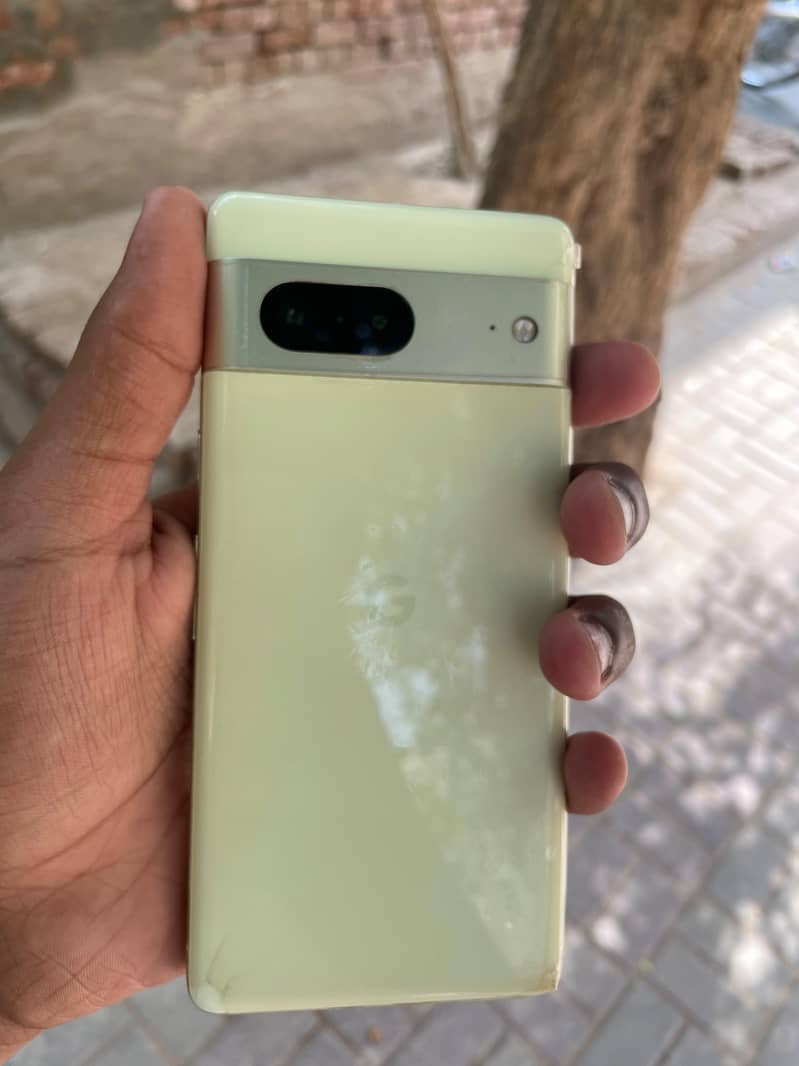 Google Pixel 7 11