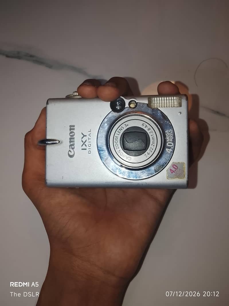 canon camera 2