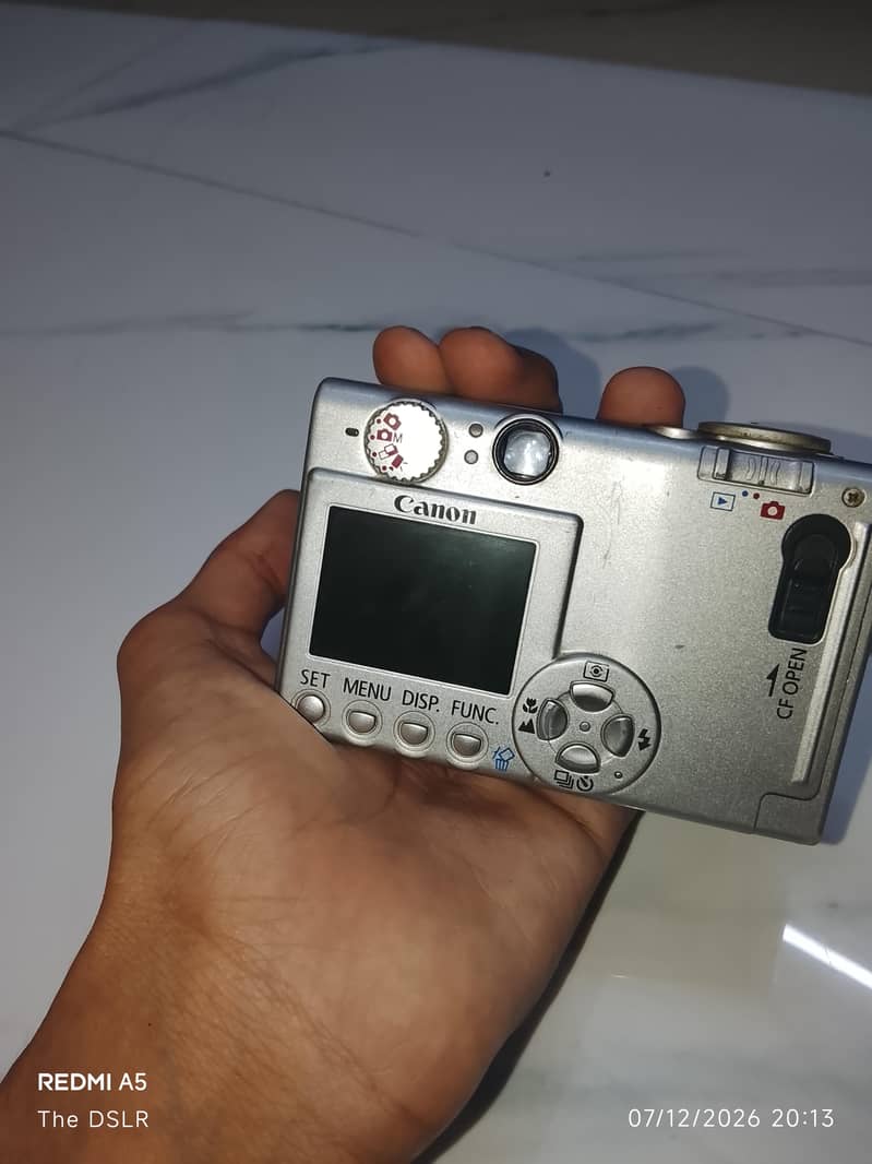canon camera 3