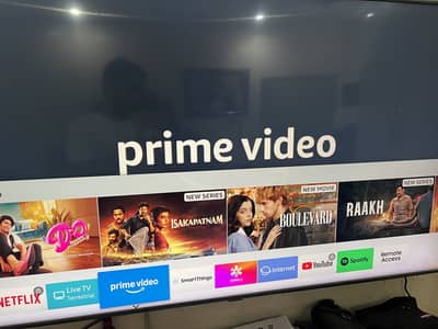 Samsung 65” 4K UHD Smart LED TV (Model: RU7400) – Carefully Used