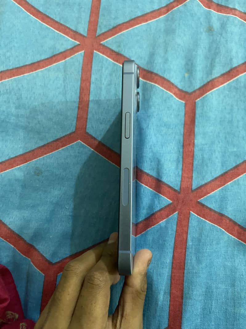 Apple iPhone 14 1
