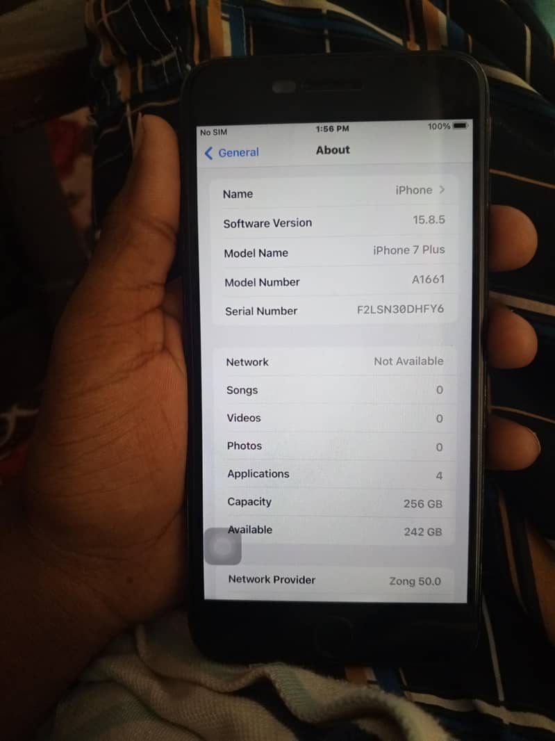 Apple iPhone 7 Plus 1