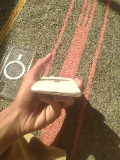I am selling iphone 11 fu 64 gb