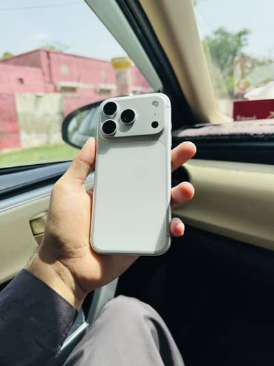 Apple iPhone 17 Pro