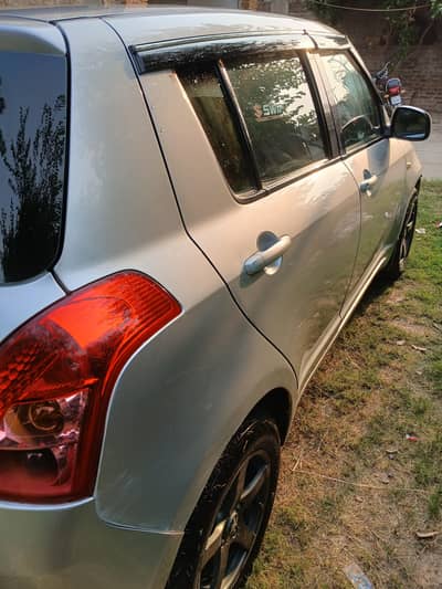 Suzuki Swift 2013 DLX