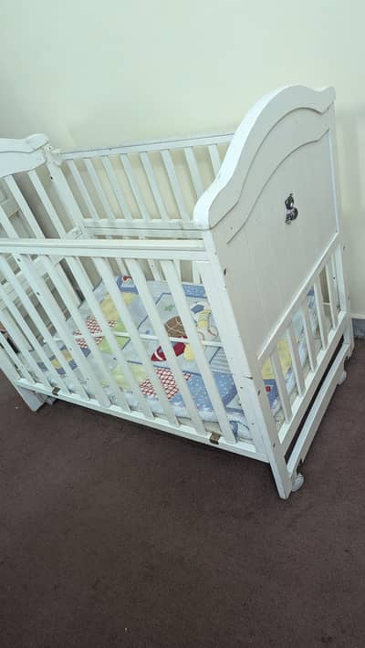 baby wooden tinnies cot