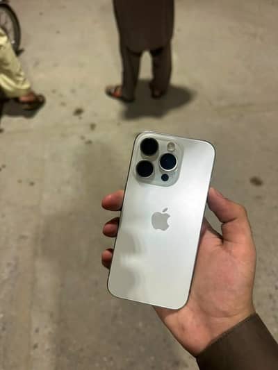 Iphone 15 pro 256gb bypass