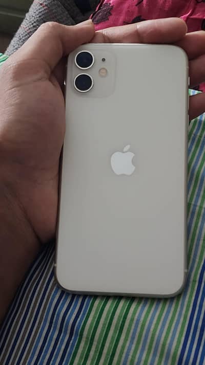 Apple iPhone 11