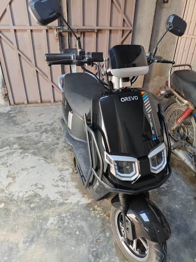 orevo E scooty