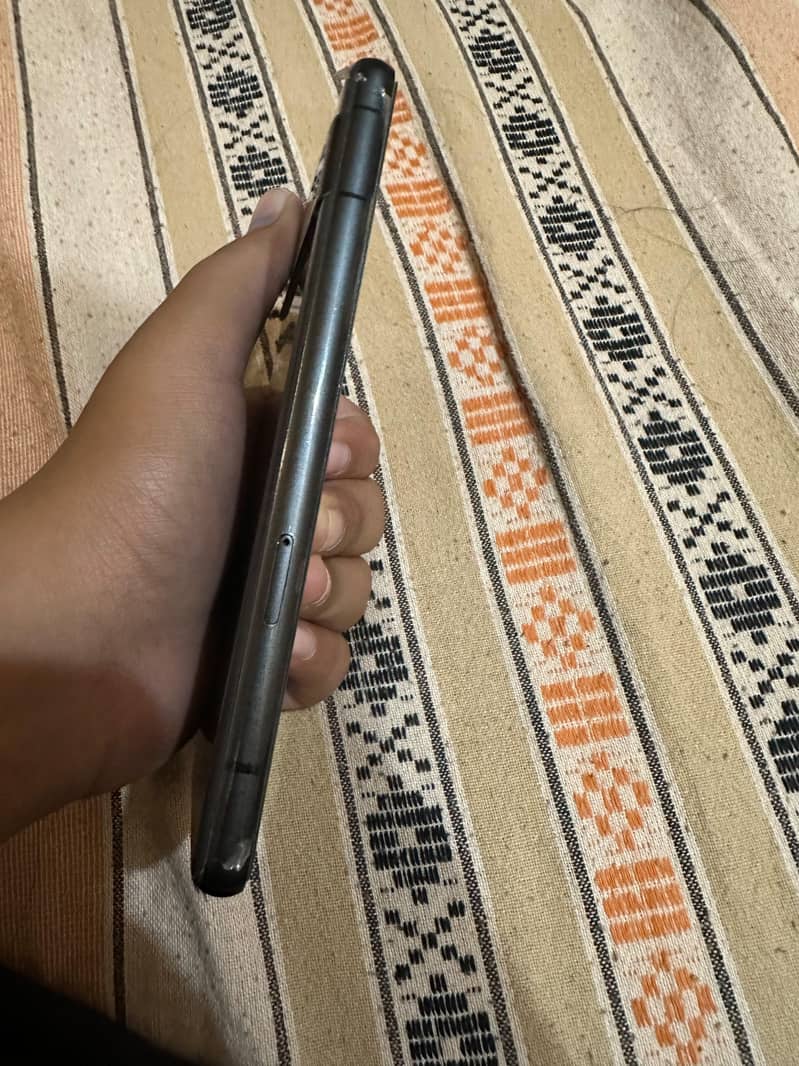 Google Pixel 7a 2
