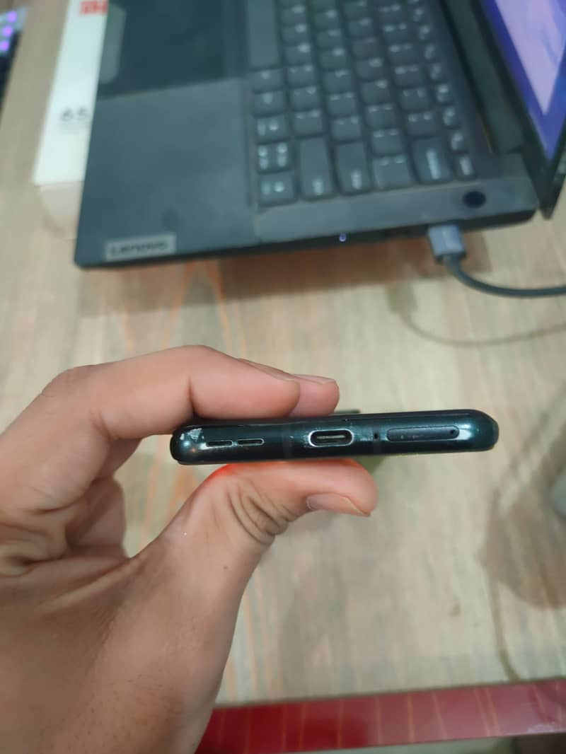 One Plus 10 Pro 4
