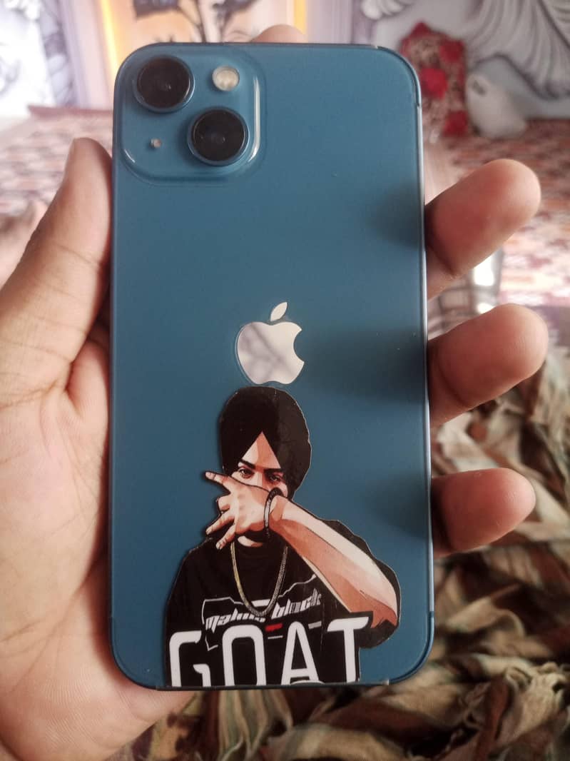 Apple iPhone 13 9