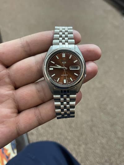 Seiko 5 watches available different prices
