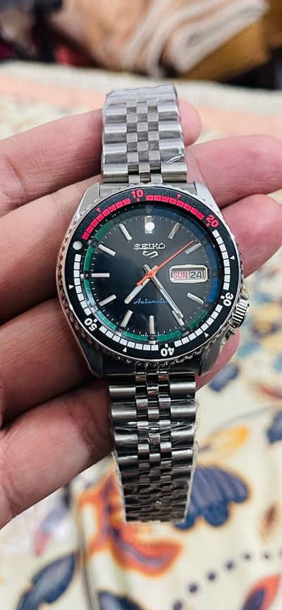 Seiko 5 watches available different prices