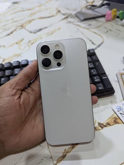 Apple iPhone 15 Pro Max wirh box