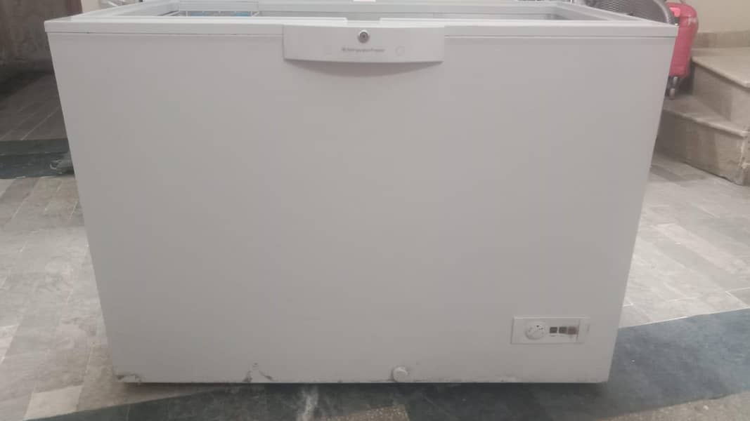 refrigerator 2