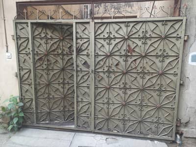 main gate for house