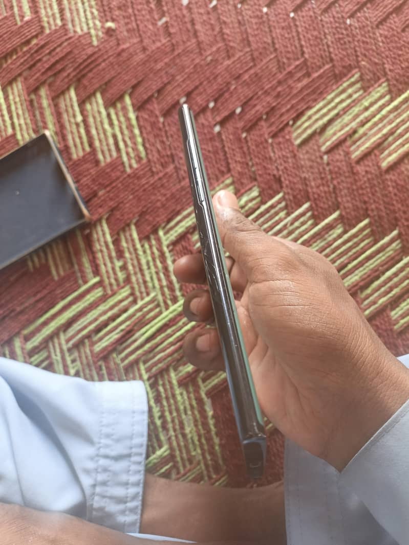 Samsung Mobile Note 10 Plus 6