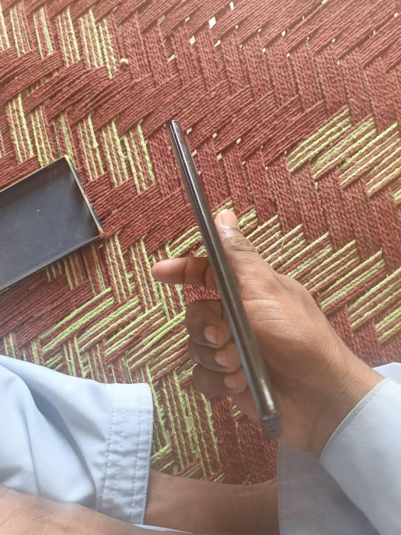 Samsung Mobile Note 10 Plus 8