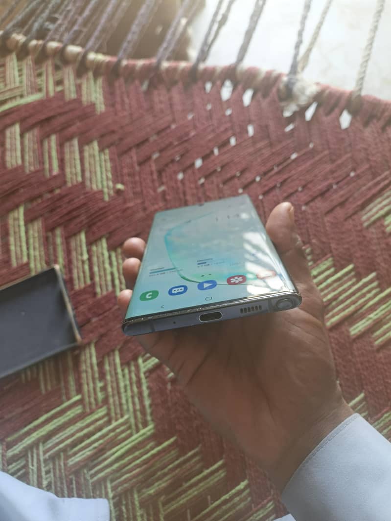 Samsung Mobile Note 10 Plus 16