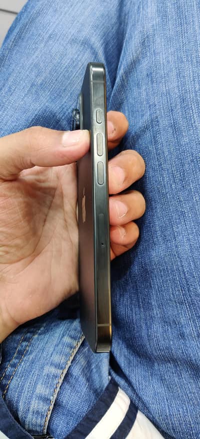 Apple iPhone 16 Pro bypass