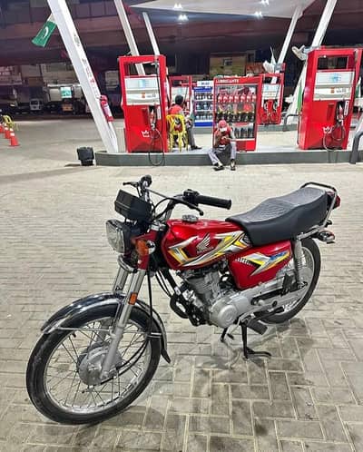 Honda 125 2025 cg contact:03192490947