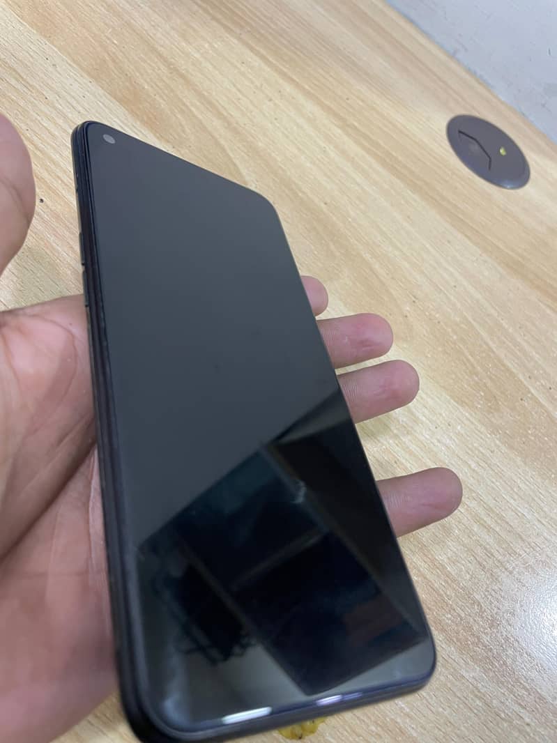 Oppo A96 0