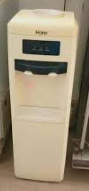 Haier HWD-206 Hot and Cold Water Dispenser (Good Condition).