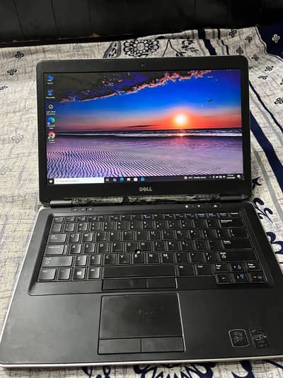 DELL Latitude E7440