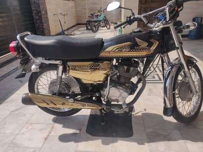 Honda CG 125 Gold Edition 2025, 1st owner, Islamabad Registered,