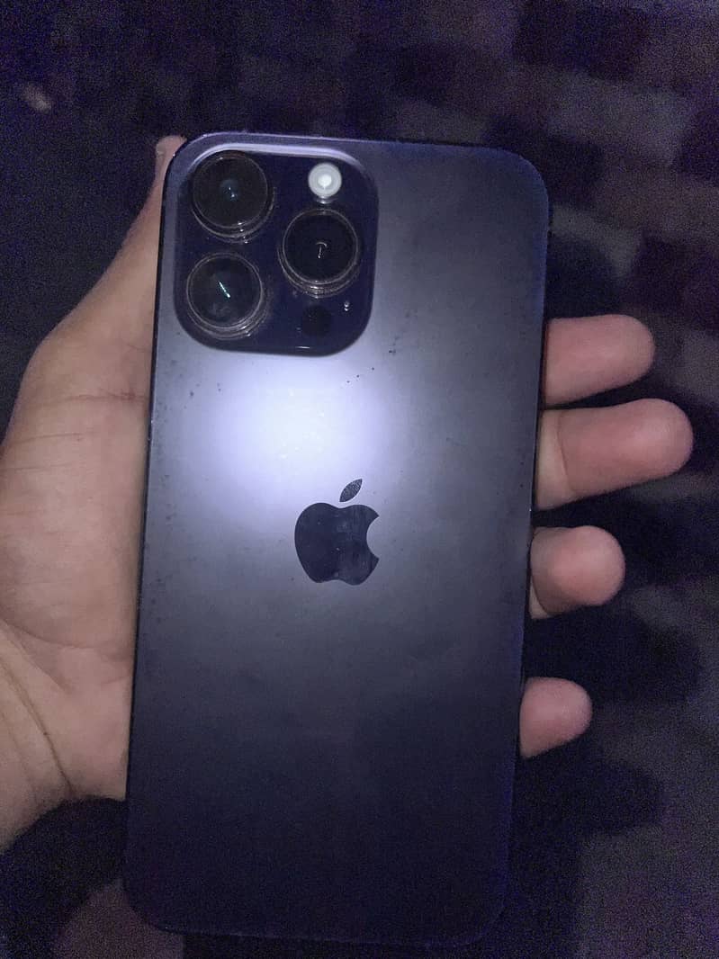 iPhone 0