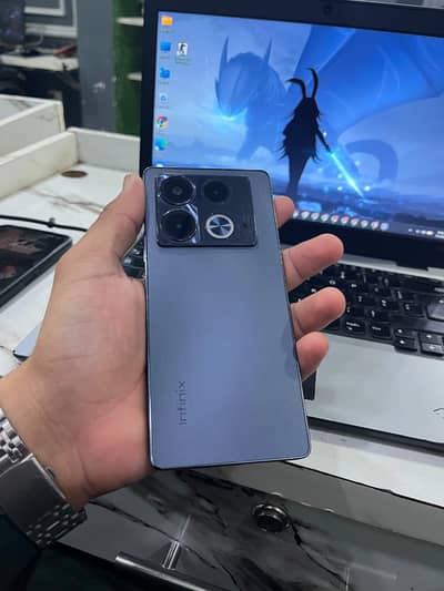 Infinix Note 40
