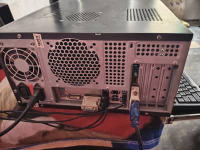 CPU for sale with LCD, mouse and keyboard